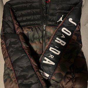 Kids jordan coat